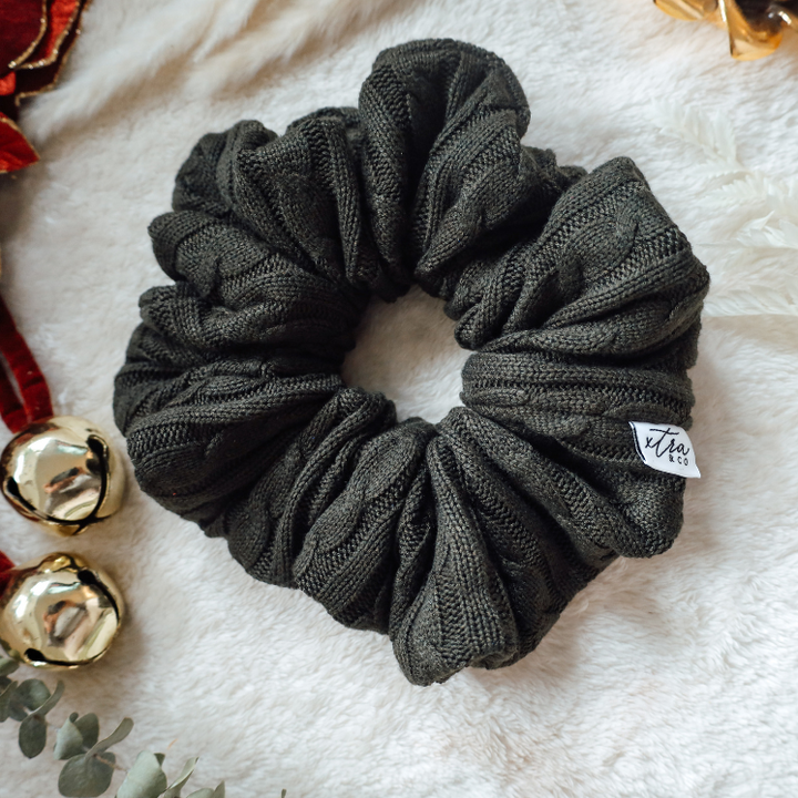 Mistletoe Xtra Scrunchie