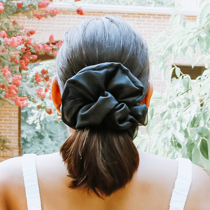 Hilda Classic Scrunchie