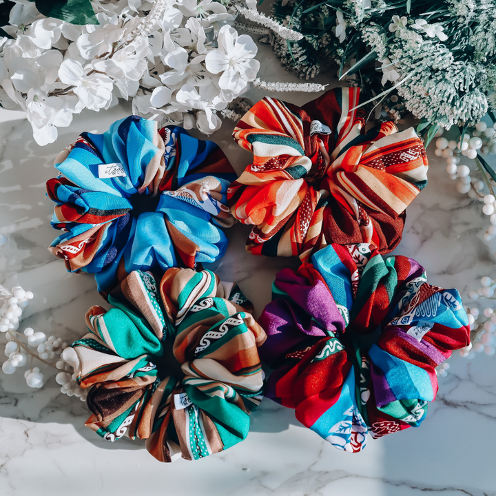 Dora Classic Aguayo Scrunchie