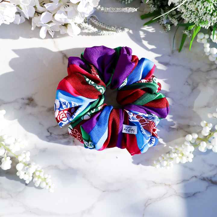 Dora Classic Aguayo Scrunchie