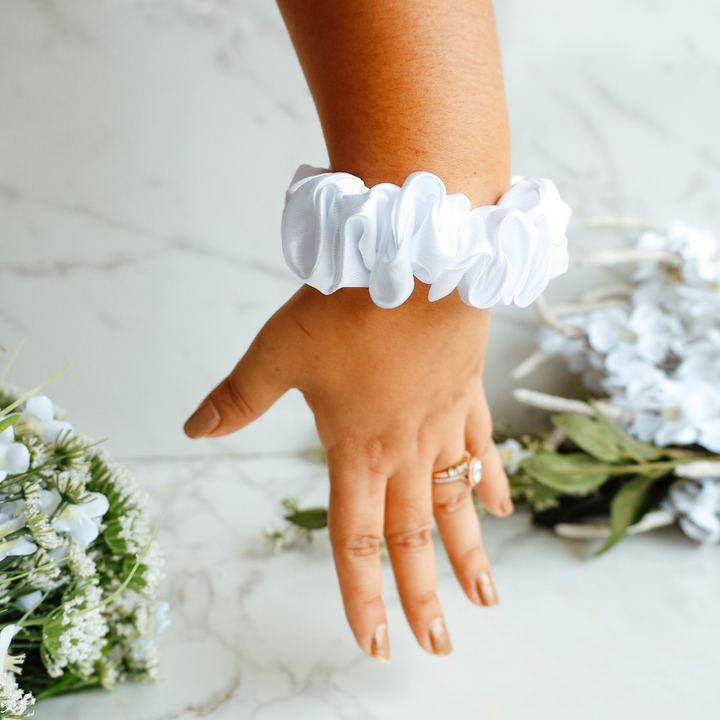 Blanca Mini Scrunchie