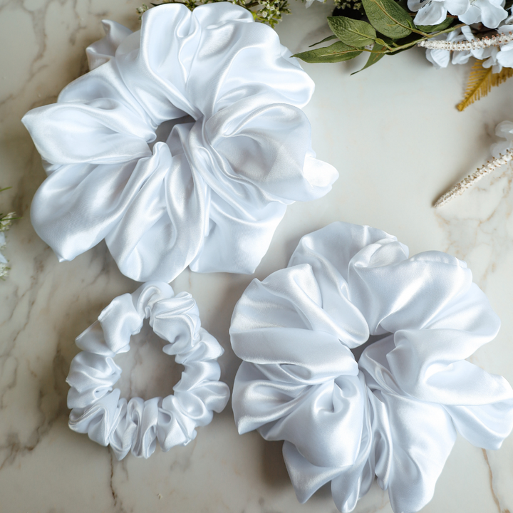 Blanca Classic Scrunchie