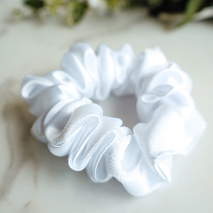 Blanca Mini Scrunchie